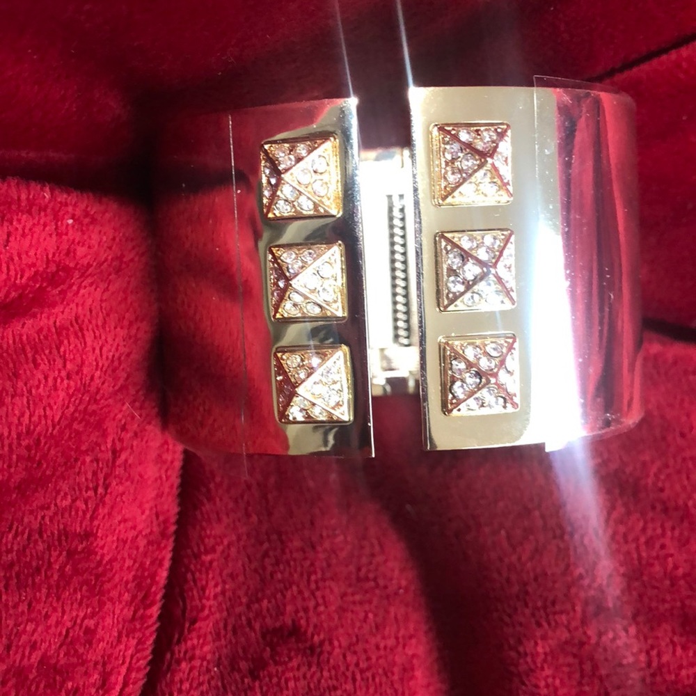 Victoria Secrets Bracelet